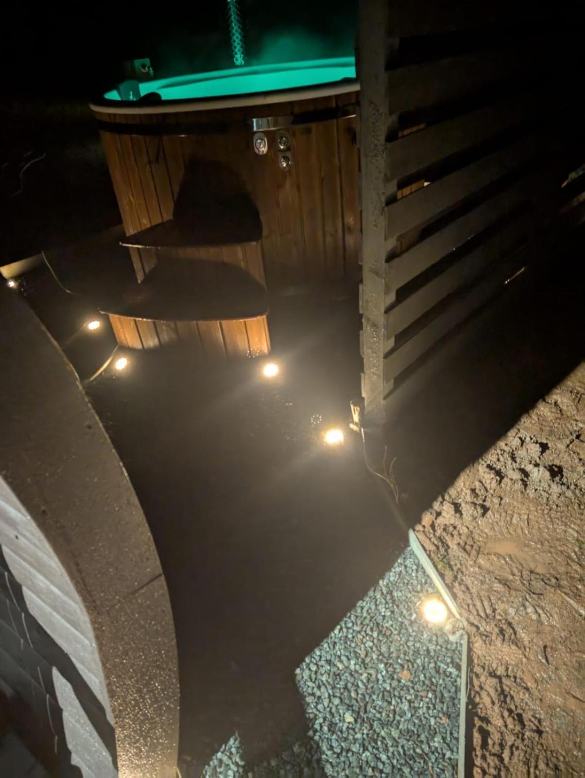 Caplor Glamping & Lodges 헤리퍼드 외부 사진